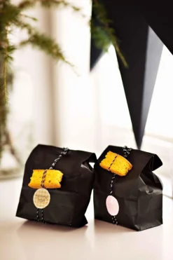 New Adventsposer 24-pk sort Gaveinnpakking