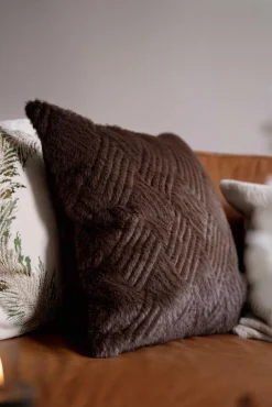 Online Putetrekk Faux fur grafisk 48x48cm brun Putetrekk|Juletekstil