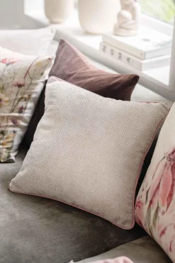 New Putetrekk Kayla med piping48x48 cm lys beige Putetrekk