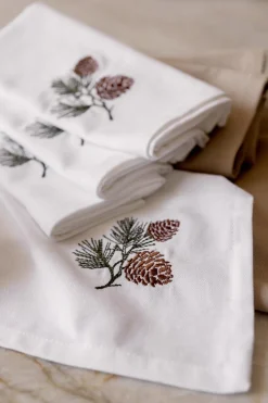 Hot Tøyserviett med brodert kongle 4pk Annen Tekstil|Servietter